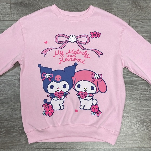 NWOT Sanrio My Melody and Kuromi Graphic Crewneck Sweatshirt Embellished S - Picture 3 of 16